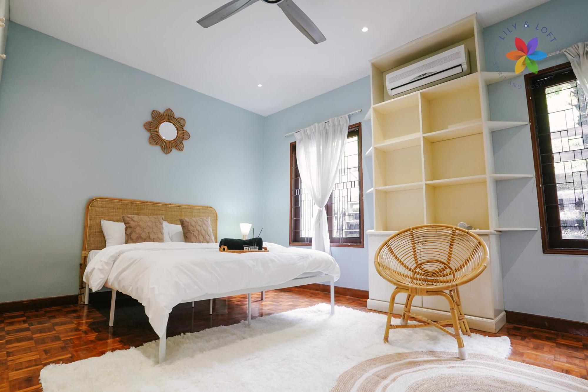 40p, Bangsar With Pool/karaoke/gathering/bbq Villa