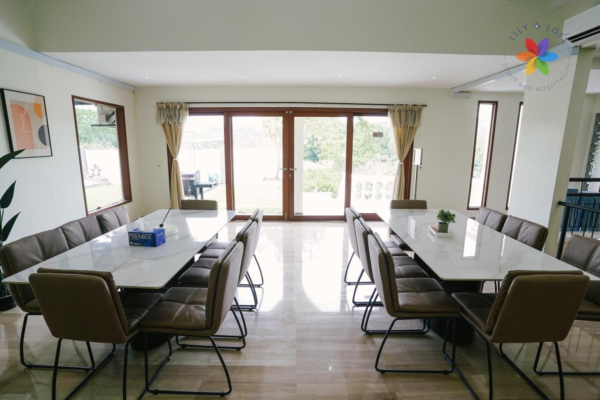 Vila 40p, Bangsar With Pool/karaoke/gathering/bbq *