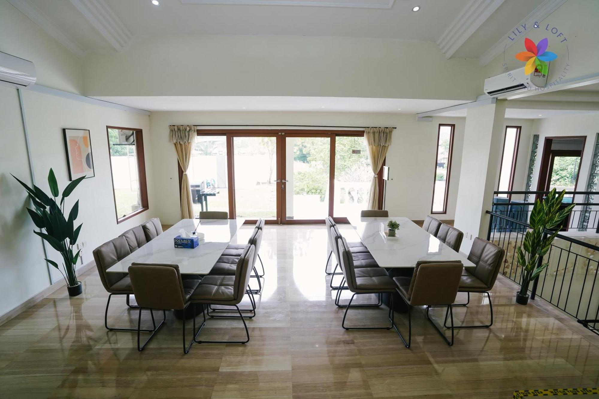 Vila 40p, Bangsar With Pool/karaoke/gathering/bbq *