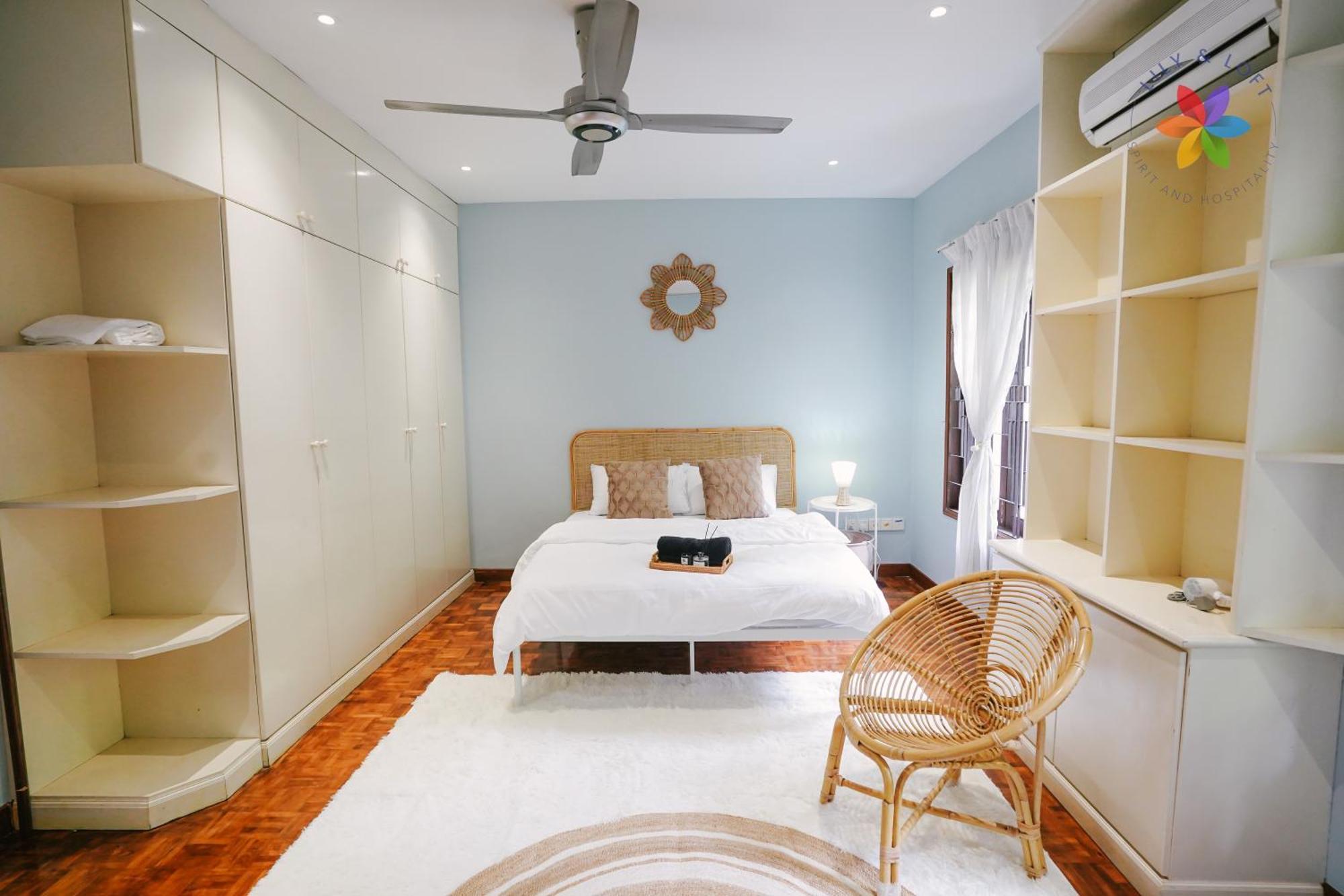 40p, Bangsar With Pool/karaoke/gathering/bbq Vila *