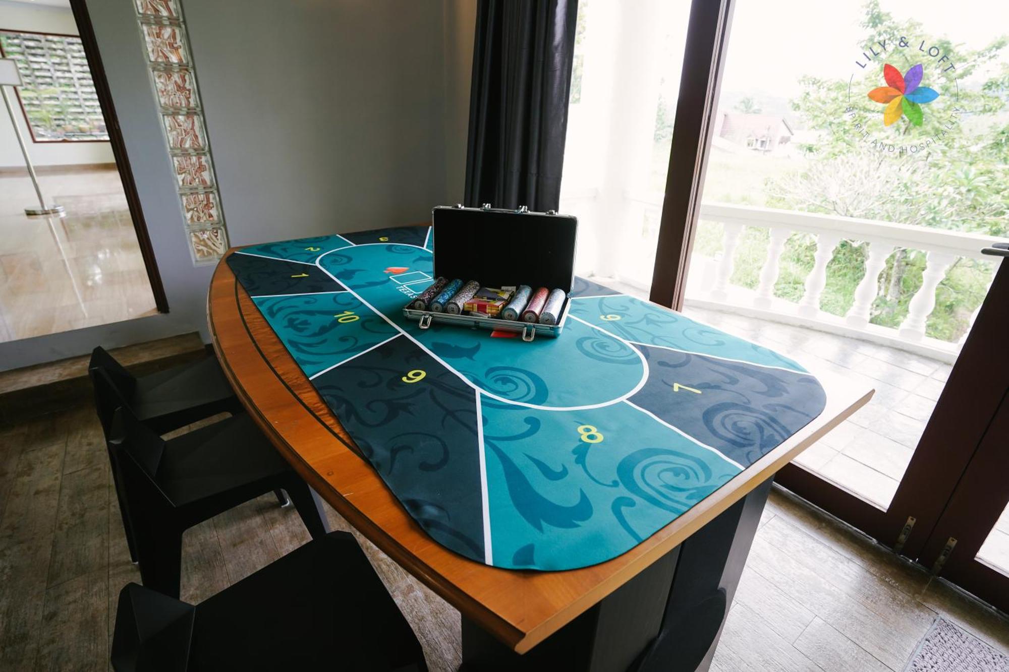 40p, Bangsar With Pool/karaoke/gathering/bbq * Kuala Lumpur