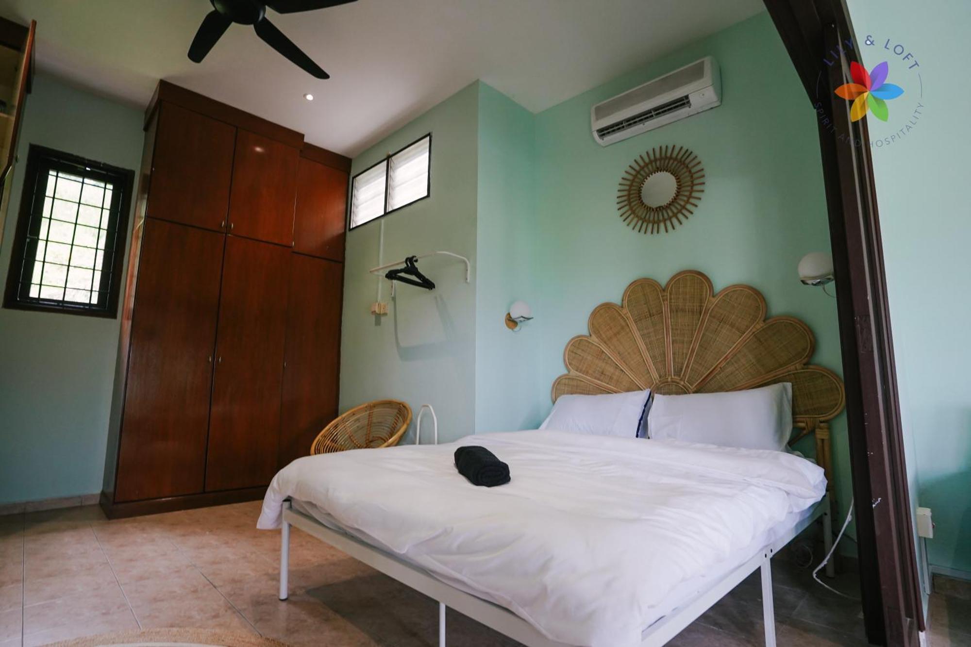 40p, Bangsar With Pool/karaoke/gathering/bbq Vila